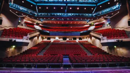 Theatre2